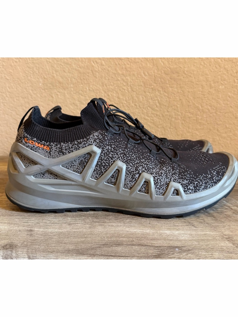 Lowa Fusion Hiking Shoes Men’s 13 Aetrex Insoles